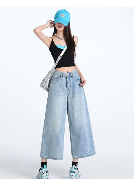New Lazy Style Cropped Jeans for Women in Light Wash
