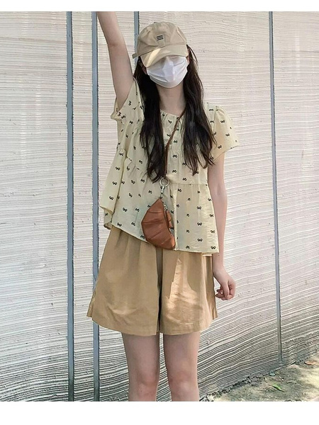 Khaki Cargo Shorts Women's Summer Thin New High Waist Casual Wide Leg Small Sports Shorts in Beige