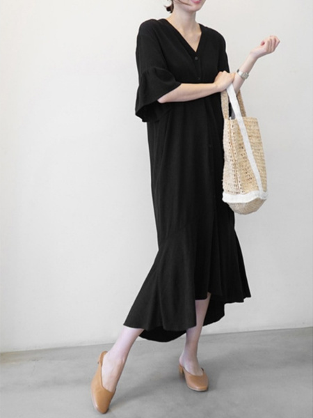 Korean Women's New Loose Large Size Mid-Sleeve V-Neck Cotton and Linen Dress Summer Literary Long Linen Shirt Skirt in Black