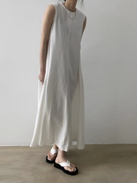 Lazy and cold style dark series long skirt Korean chic style loose oversized sleeveless long cotton and linen dress in white