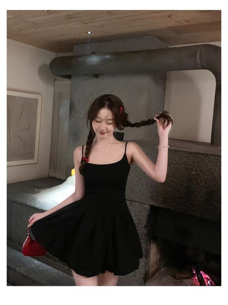 Original Practice French Style Black Strap Dress Summer Petite Bud Princess Dress The Beginning of Spring Elegance Wear Take