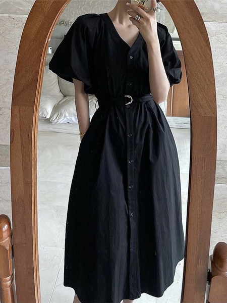 Korean Chic French Retro V-Neck Single-Breasted Lace-Up Waist Slimming Temperament Dress in Black with Pockets and Belt