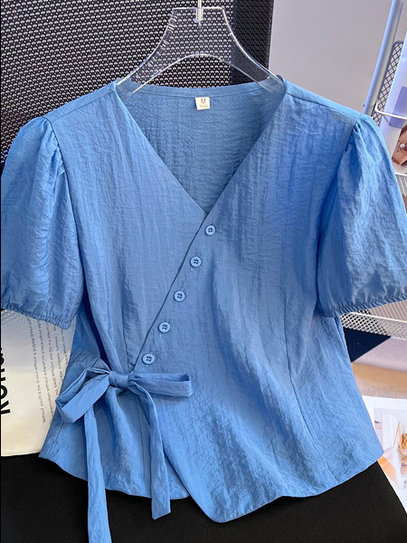 Fashion French Style Superior Sense V Neck Short Sleeve Shirt Women's Summer 2025 New Style Dopamine Lace-up Waist-cinching Slimming Top in Light Blue