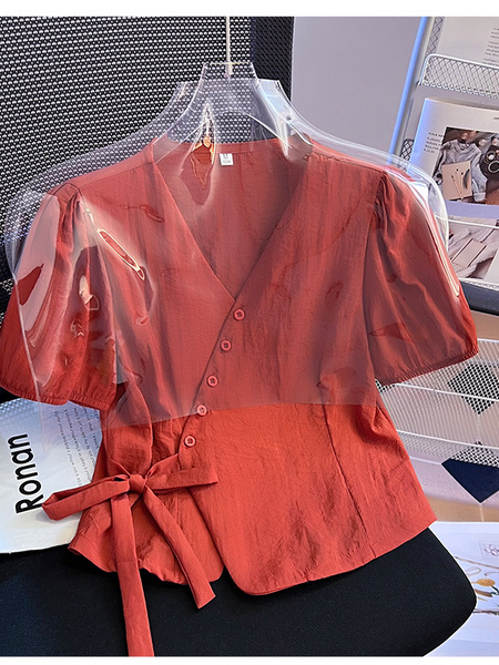 Fashion French Style Superior Sense V Neck Short Sleeve Shirt Women's Summer 2025 New Style Dopamine Lace-up Waist-cinching Slimming Top in Rust Red